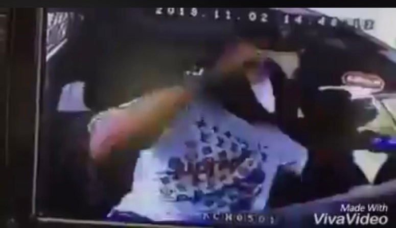 D2DB2129-32D4-4766-90CF-B1C168FC2AA9